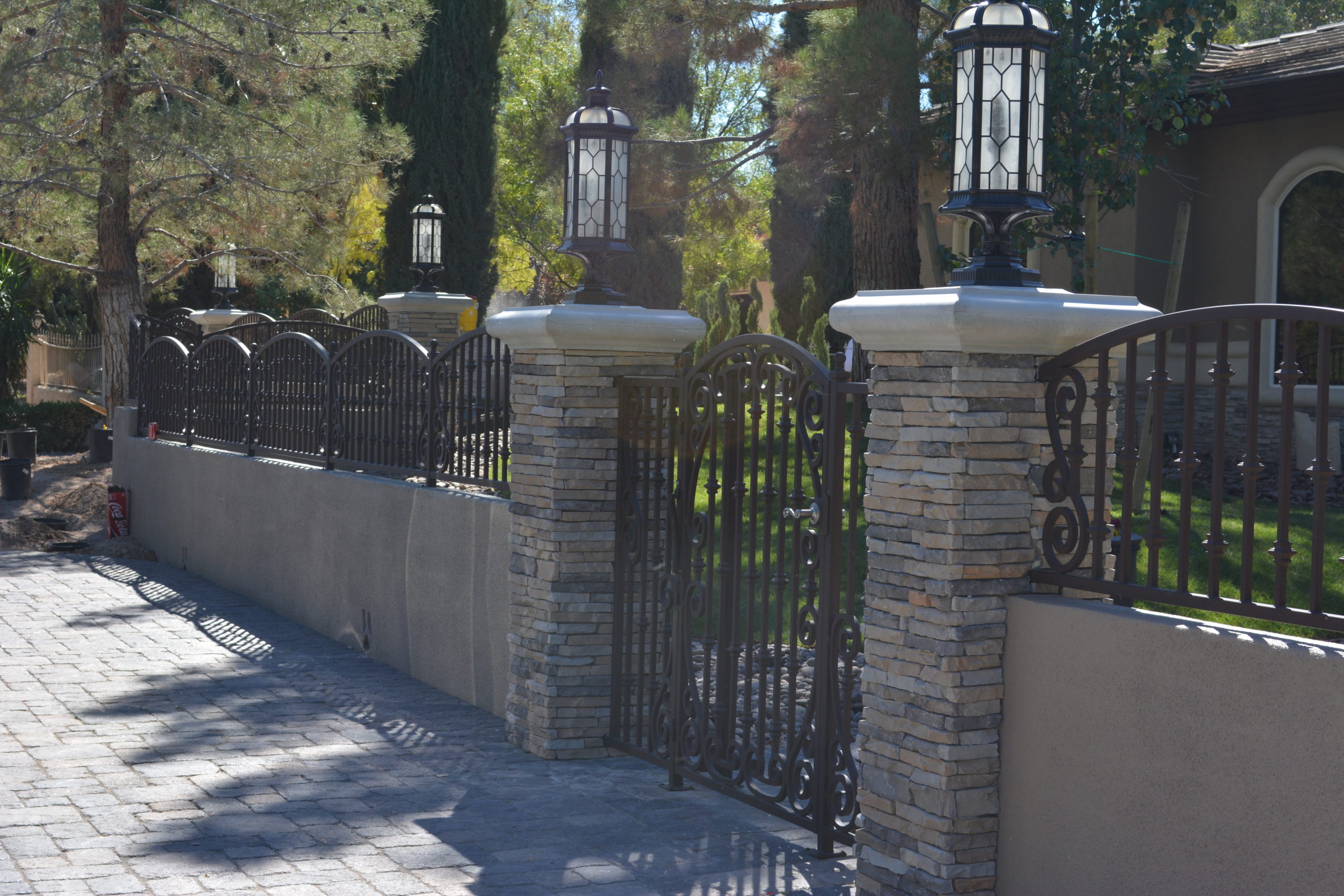 short ornate iron fence for small yard