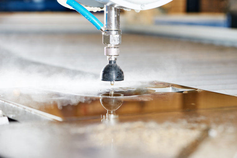 metalworking cutting with water jet